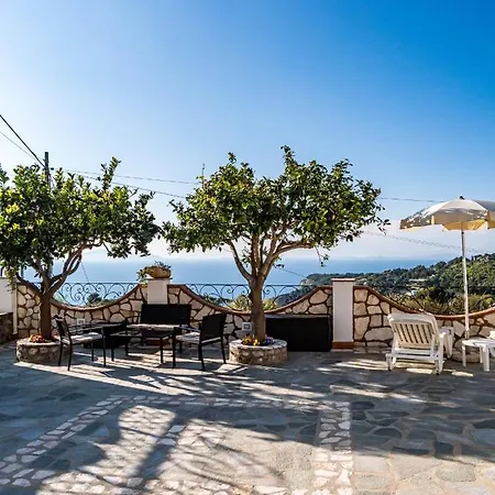 Casa Astra Couette-café Anacapri (Isola di Capri)