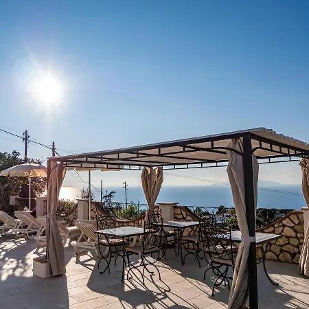 Bed & Breakfast Casa Astra 4*