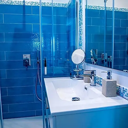 Casa Astra Couette-café 4*