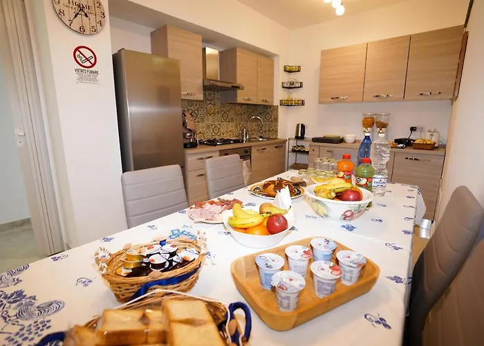 Casa Astra فندق مبيت وإفطار أناكابْري