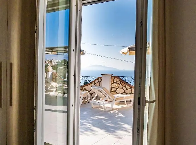 Casa Astra Bed & Breakfast 4*