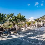 Casa Astra 4*