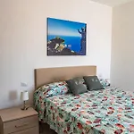 Bed & Breakfast Casa Astra 4*