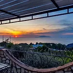 Bed & Breakfast Casa Astra 4*